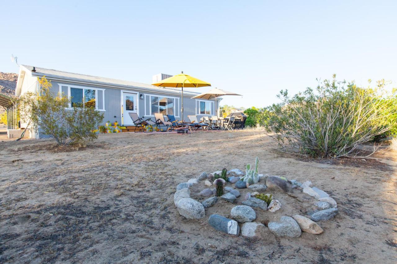@ Marbella Lane - 10 Acres Oasis Desert Retreat! Джошуа Три Екстериор снимка